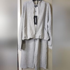 Hoddie And Pants.Express Gray Zip-Up Jacket and Pants Set